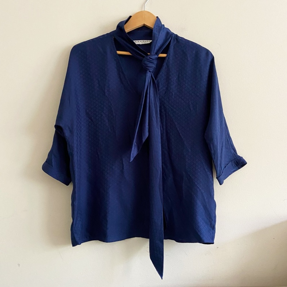 100% silk Trina Turk tie neck blouse